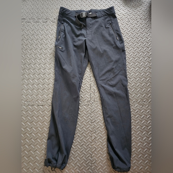 Women's Columbia Hiking Pants - Picture 1 of 4